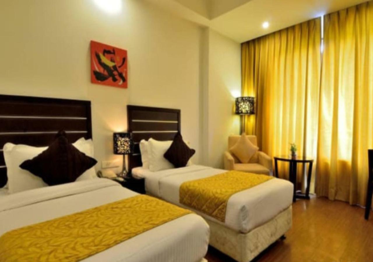 Hotel Lakshaya'S Haridwār Zewnętrze zdjęcie